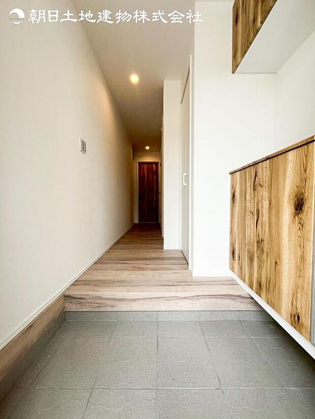 すぐのご見学や資料請求などお気軽にお問い合わせください