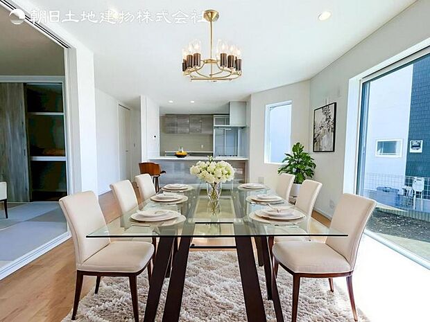 本画像はCGで作成しており、実際に現地に家具は置かれておりません。尚価格に家具は含まれておりません。