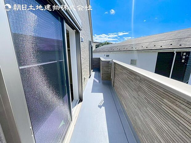 すぐの見学や資料請求などお気軽にお問い合わせください