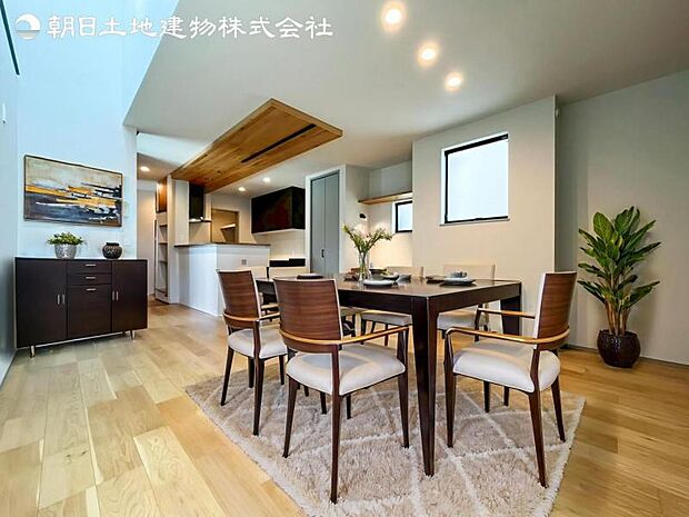 本画像はCGで作成しており、実際に現地に家具は置かれておりません。尚価格に家具は含まれておりません。