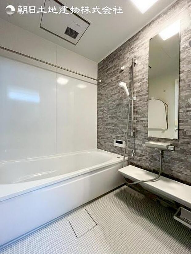 すぐのご見学や資料請求などお気軽にお問い合わせください