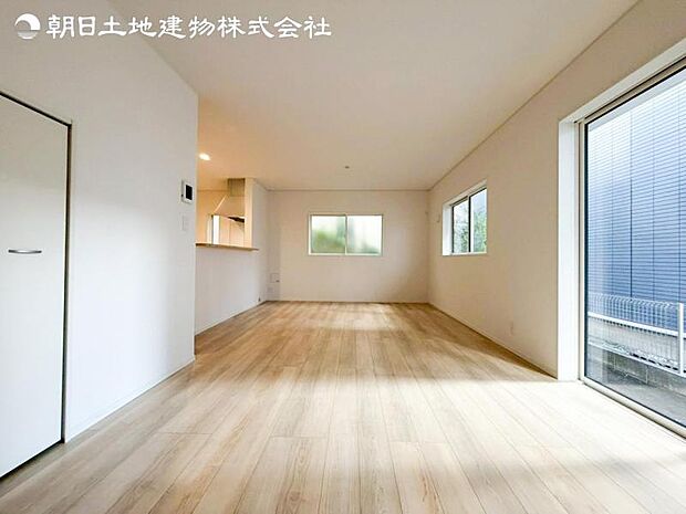 すぐのご見学や資料請求などお気軽にお問い合わせお待ちます