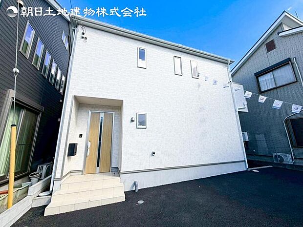 すぐのご見学や資料請求などお気軽にお問い合わせお待ちます