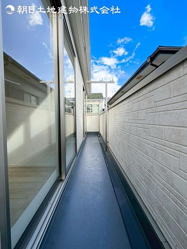 すぐのご見学や資料請求などお気軽にお問い合わせお待ちます