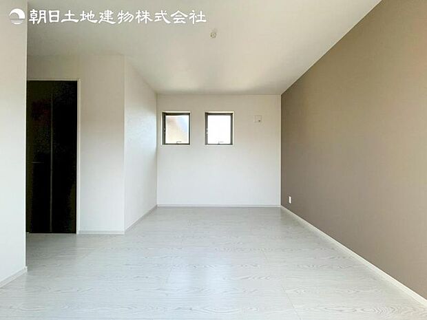 すぐの見学や資料請求などお気軽にお問い合わせお待ちしております