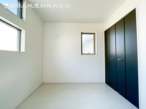 すぐの見学や資料請求などお気軽にお問い合わせお待ちしております