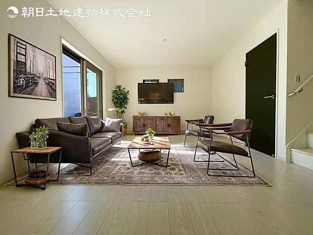 本画像はCGで作成しており、実際に現地に家具は置かれておりません。尚価格に家具は含まれておりません。