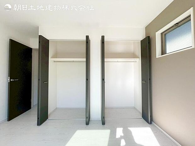 すぐの見学や資料請求などお気軽にお問い合わせお待ちしております