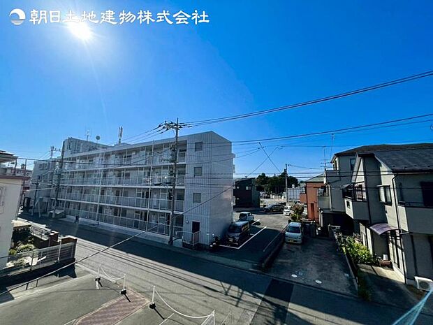 すぐの見学や資料請求などお気軽にお問い合わせお待ちしております