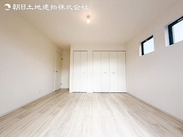 すぐの見学や資料請求などお気軽にお問い合わせお待ちしております