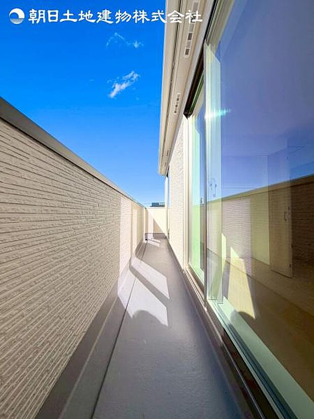 すぐの見学や資料請求などお気軽にお問い合わせお待ちしております