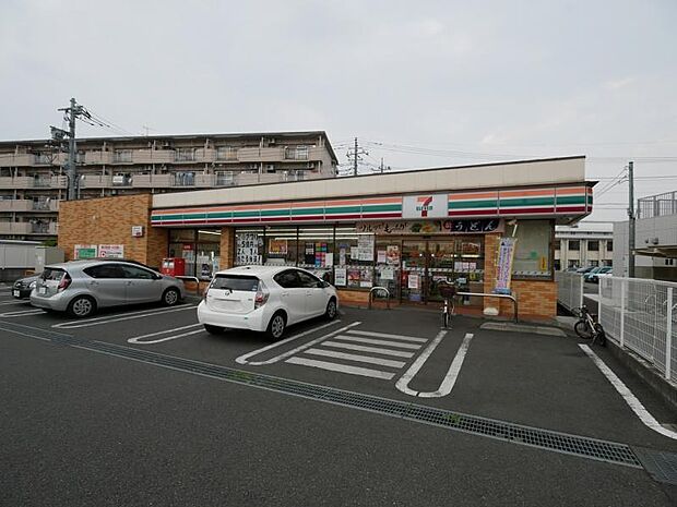 セブンイレブン原町田店まで約118ｍ