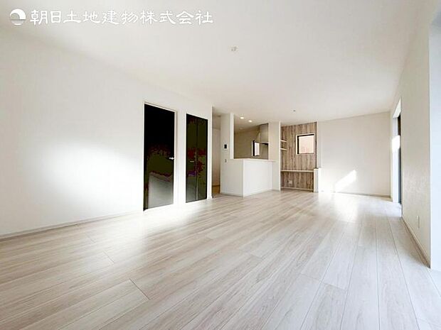 すぐの見学や資料請求など、お気軽にお問い合わせください