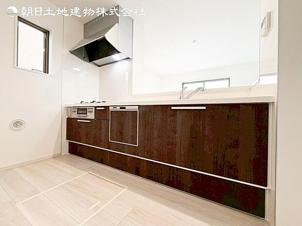 すぐの見学や資料請求など、お気軽にお問い合わせください