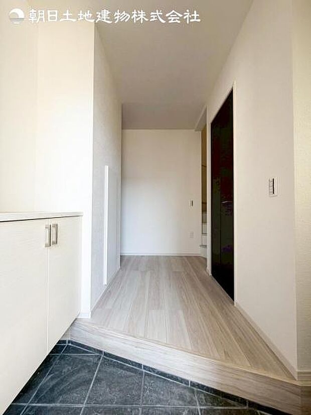 すぐの見学や資料請求など、お気軽にお問い合わせください