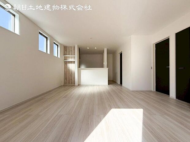 すぐの見学や資料請求など、お気軽にお問い合わせください