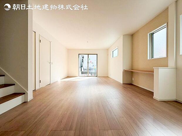 すぐの見学や資料請求など、お気軽にお問い合わせください