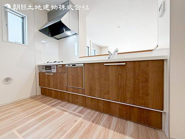 すぐの見学や資料請求など、お気軽にお問い合わせください