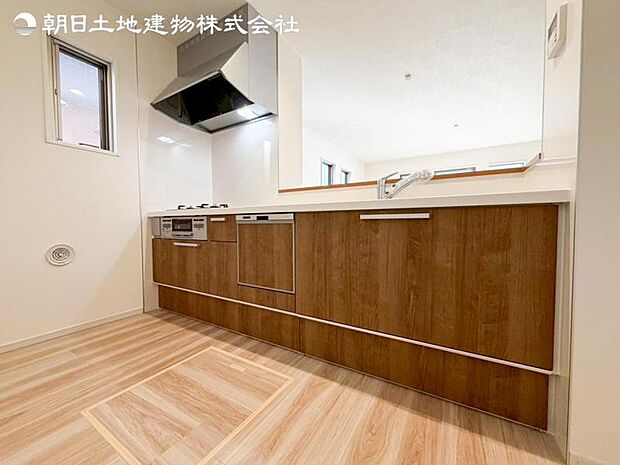 すぐの見学や資料請求など、お気軽にお問い合わせください