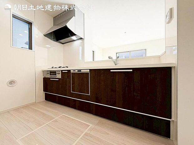 すぐの見学や資料請求など、お気軽にお問い合わせください