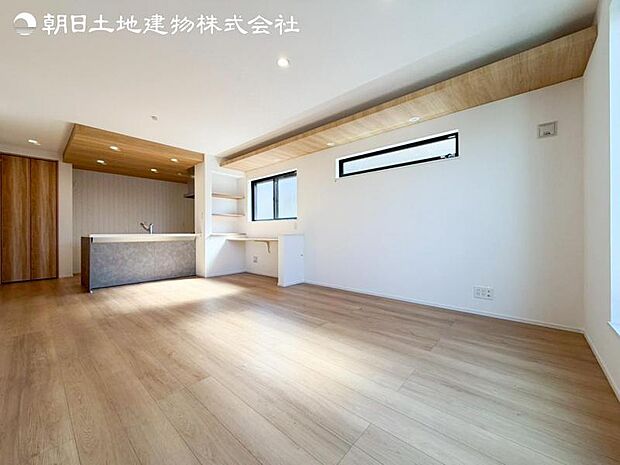 すぐの見学や資料請求などお気軽にお問い合わせお待ちしております