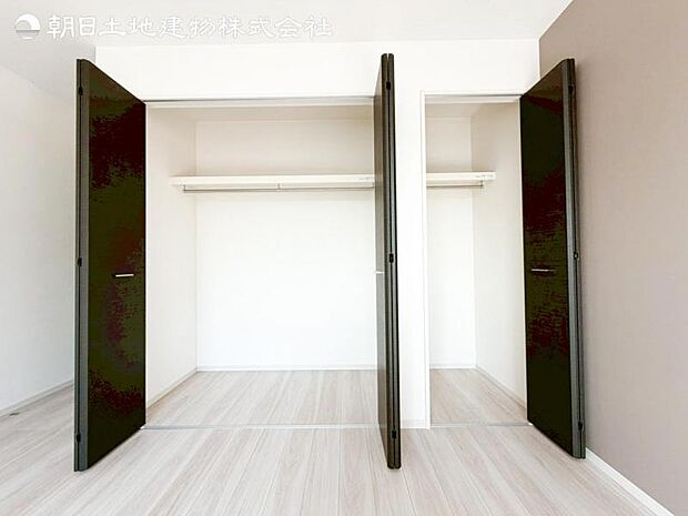 すぐの見学や資料請求など、お気軽にお問い合わせください