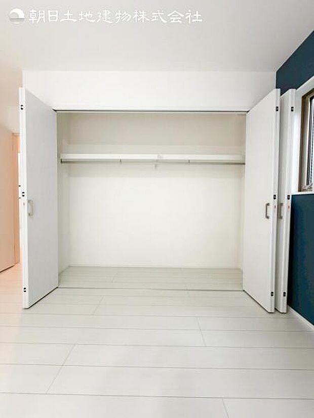 すぐの見学や資料請求などお気軽にお問い合わせお待ちしております