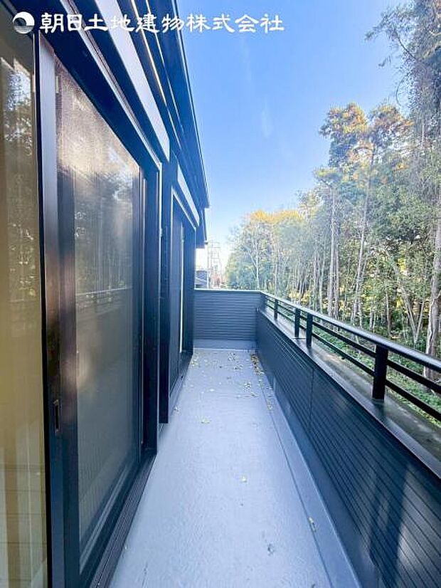 すぐの見学や資料請求などお気軽にお問い合わせお待ちしております