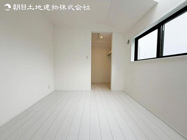 すぐの見学や資料請求などお気軽にお問い合わせお待ちしております