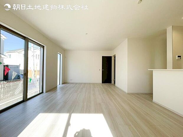 すぐの見学や資料請求などお気軽にお問い合わせお待ちしております