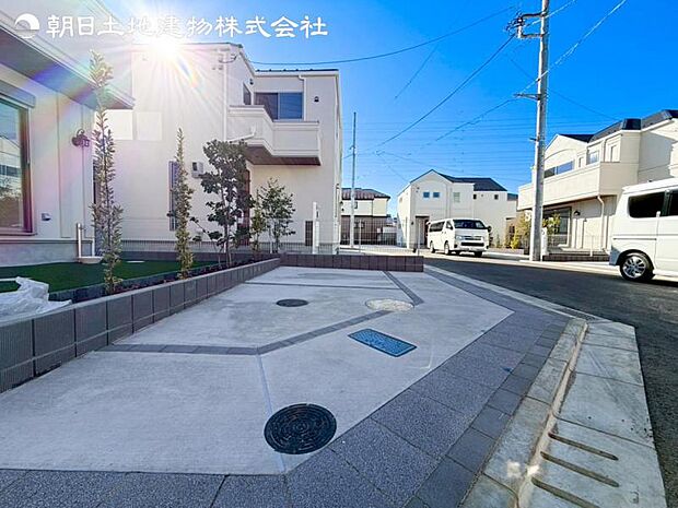 すぐの見学や資料請求など、お気軽にお問い合わせください