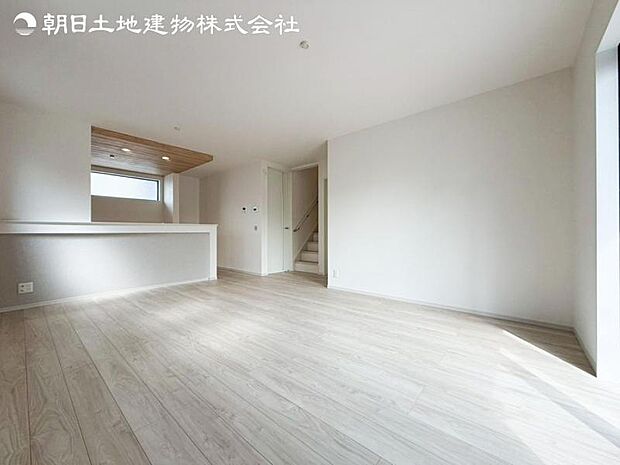 すぐの見学や資料請求など、お気軽にお問い合わせください