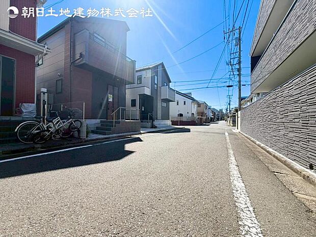 すぐの見学や資料請求など、お気軽にお問い合わせください