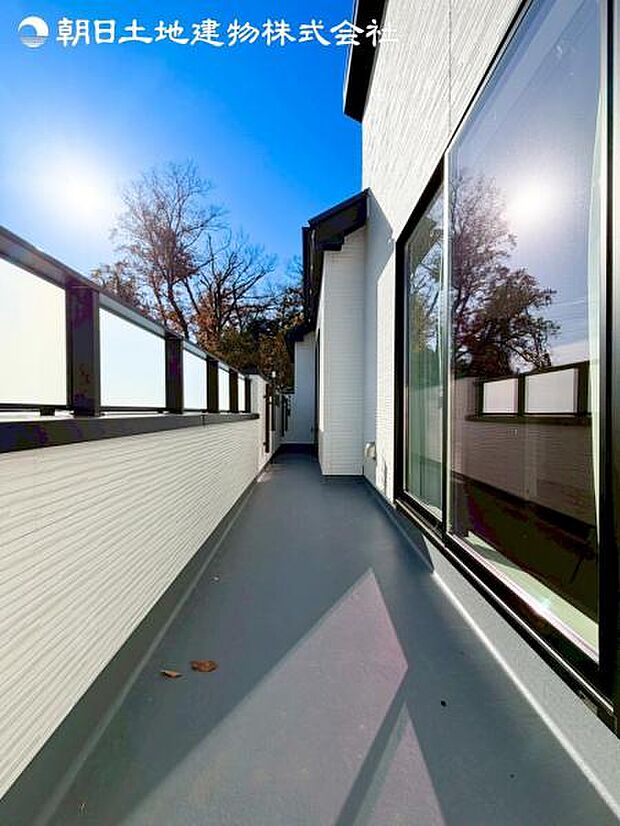 すぐの見学予約や資料請求などお気軽にお問い合わせお待ちしております