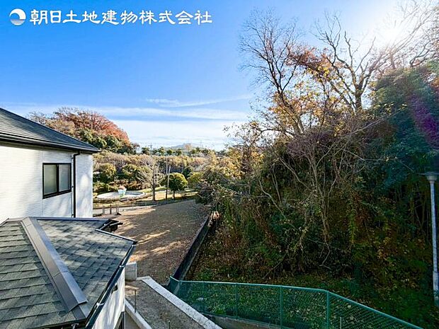 すぐの見学予約や資料請求などお気軽にお問い合わせお待ちしております