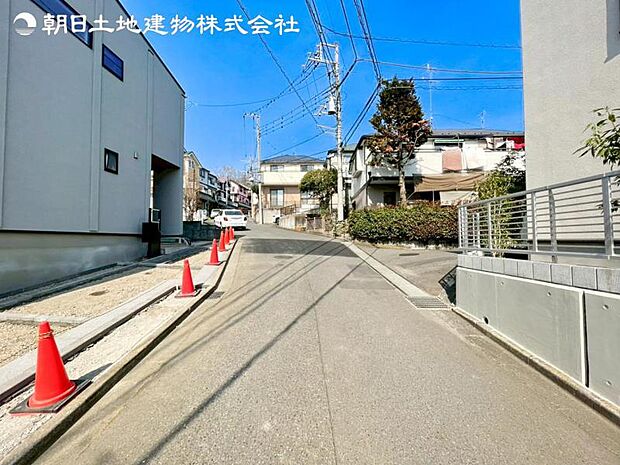 すぐの見学や資料請求などお気軽にお問い合わせお待ちしております