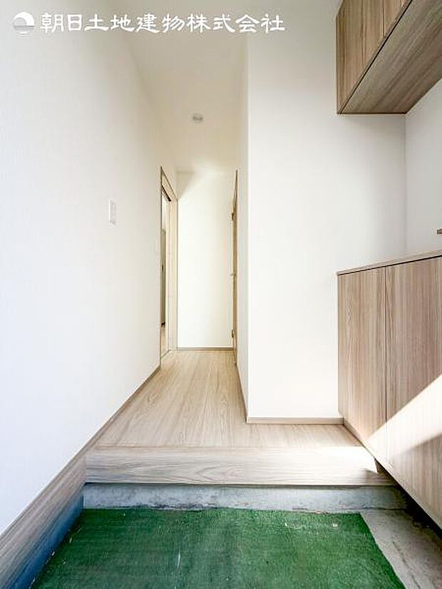 すぐのご見学や資料請求など、お気軽にお問い合わせください