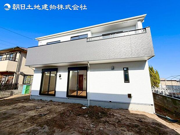 すぐの見学や資料請求などお気軽にお問い合わせお待ちしております