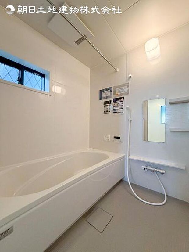 すぐの見学や資料請求などお気軽にお問い合わせお待ちしております