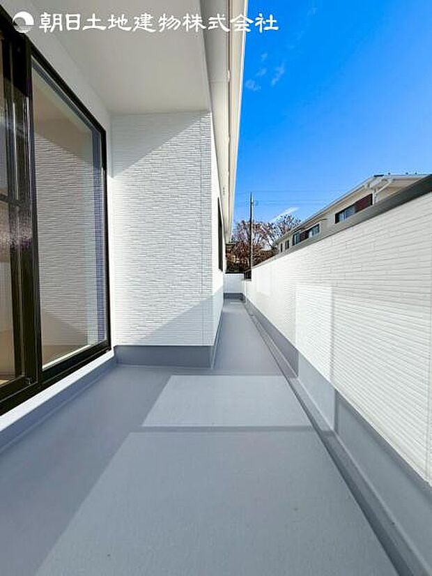 すぐの見学や資料請求などお気軽にお問い合わせお待ちしております