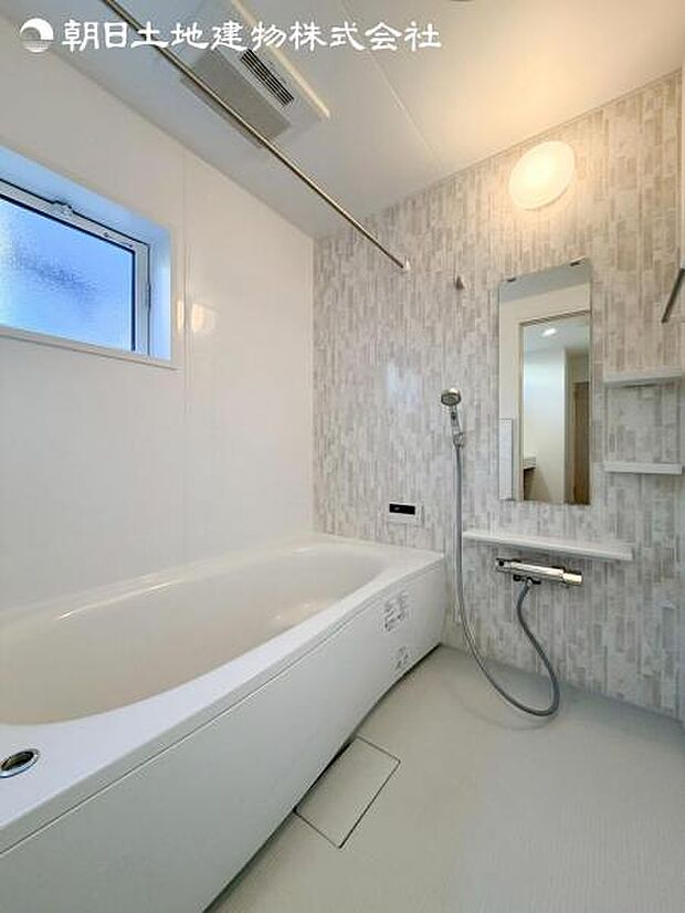 すぐの見学や資料請求などお気軽にお問い合わせおまちしております