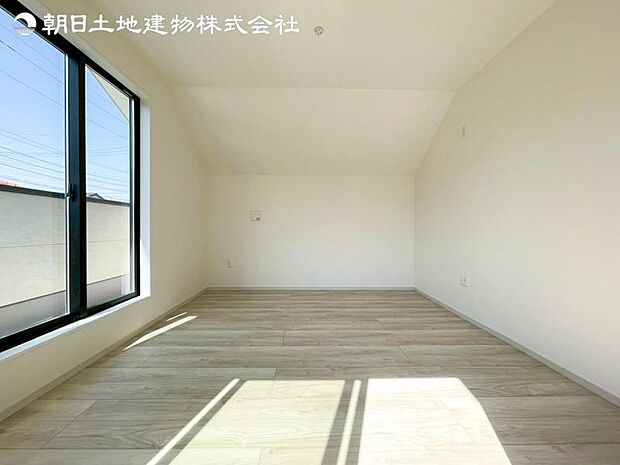 すぐの見学や資料請求などお気軽にお問い合わせお待ちしております