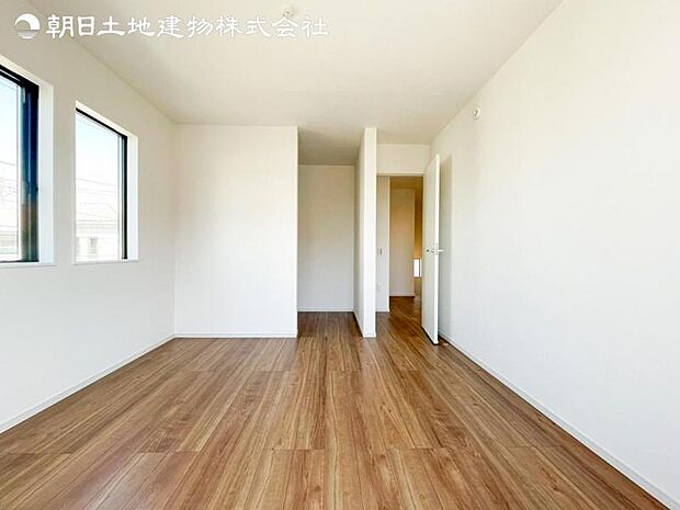 すぐの見学や資料請求などお気軽にお問い合わせおまちしております