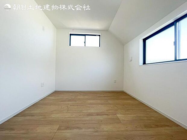 すぐの見学や資料請求などお気軽にお問い合わせお待ちしております