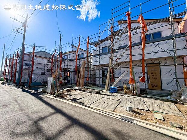 すぐの見学や資料請求など、お気軽にお問い合わせください