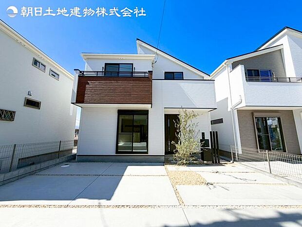 すぐの見学や資料請求など、お気軽にお問い合わせください