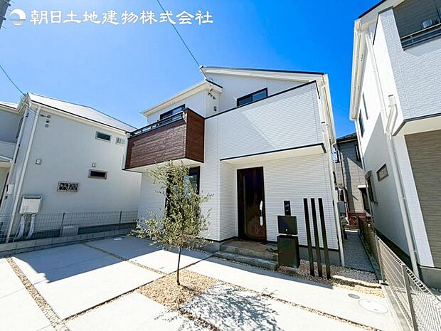 すぐの見学や資料請求など、お気軽にお問い合わせください