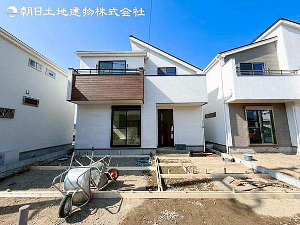 すぐの見学や資料請求など、お気軽にお問い合わせください