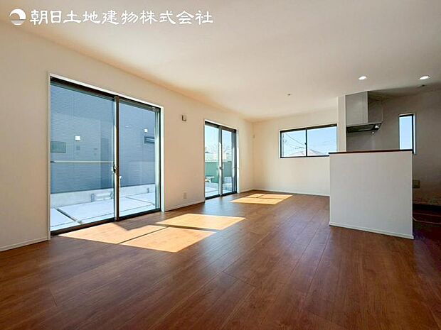 すぐの見学や資料請求など、お気軽にお問合せお待ちしております。