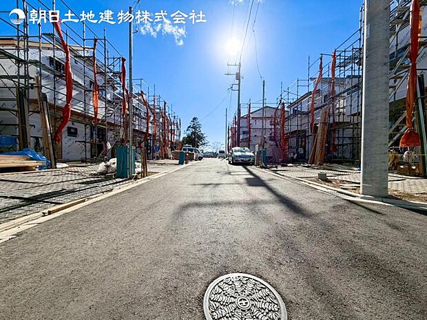 すぐの見学や資料請求などお気軽にお問い合わせお待ちしております